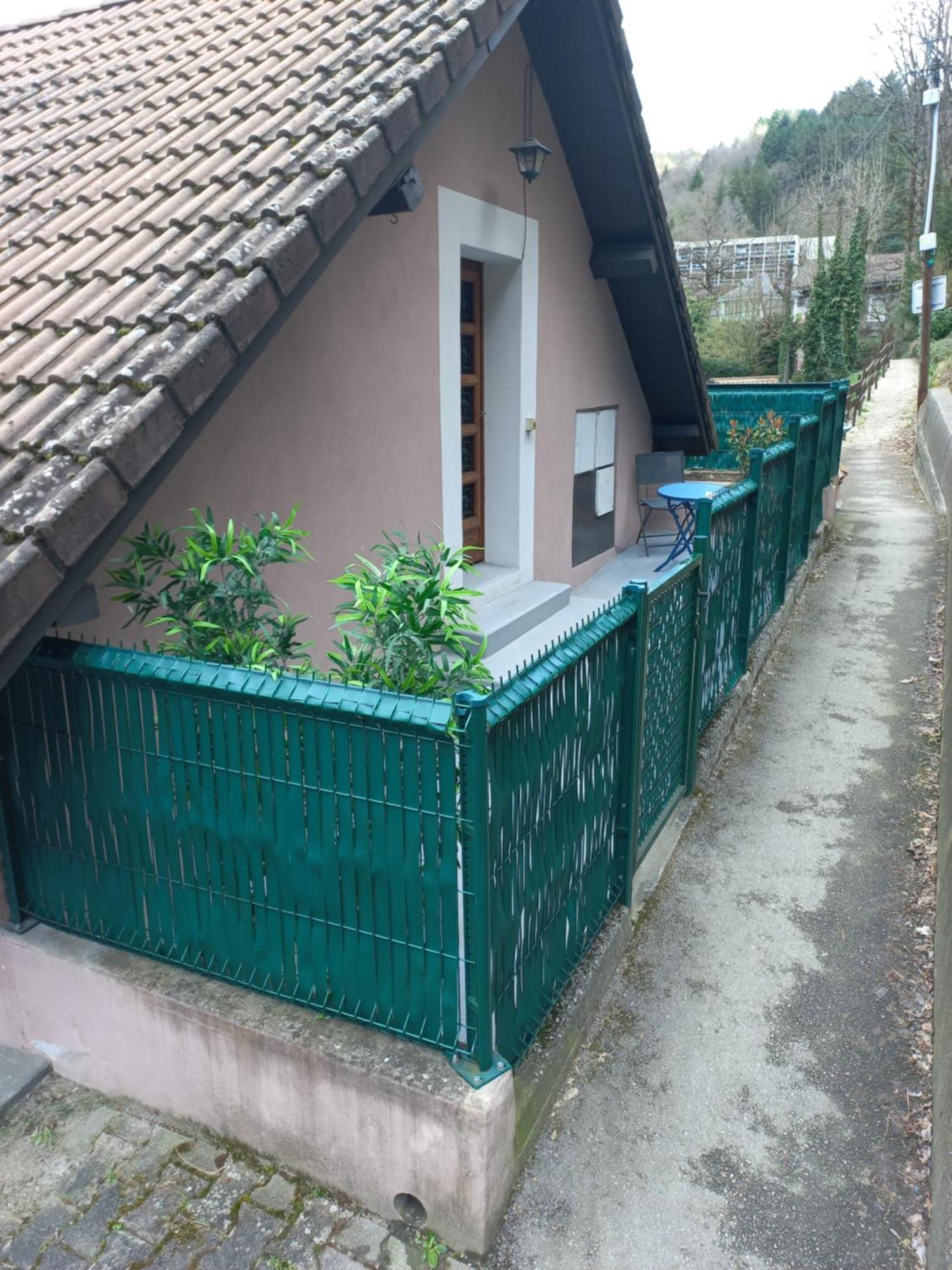 Residence Du Parc Saint-Martin-dʼUriage Kültér fotó